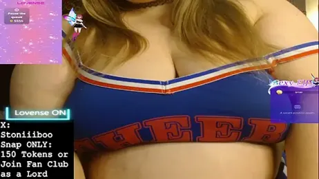 Stoniiiboo webcam stripchat model stream image