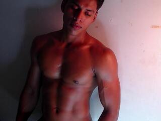 Ulises Brown webcam model stream image