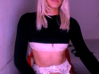 Nina Queen webcam model stream image