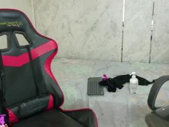 taylor_gil0 webcam model stream image
