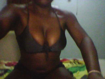 Melanin-pixie webcam model stream image
