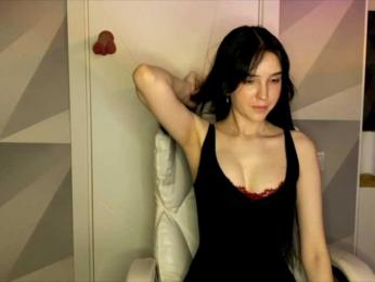 HeyNanno webcam model stream image