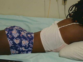 Pinky-dol webcam bongacams model stream image