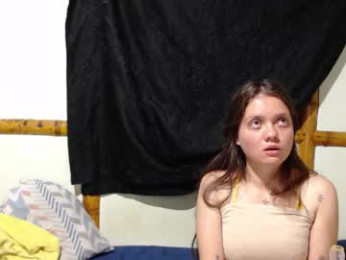 miahells webcam model stream image