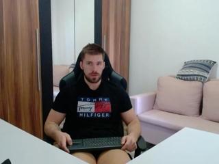 Darius Giles webcam model stream image