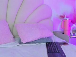 Sweet Alices webcam model stream image