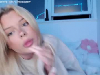 transaubrey webcam model stream image