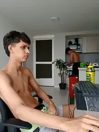 Alayn_sexy_ayes webcam model stream image