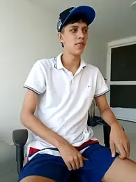 Alayn_sexy_ayes webcam model stream image