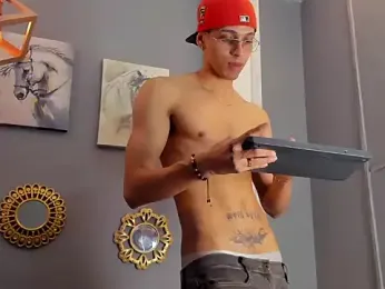 nicolai_drake webcam model stream image