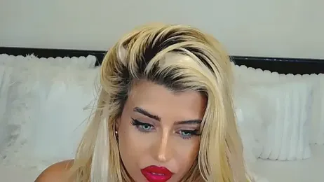 Giselle-R webcam model stream image