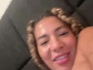 babyod webcam model stream image