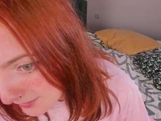 alice-cuteperv webcam model stream image