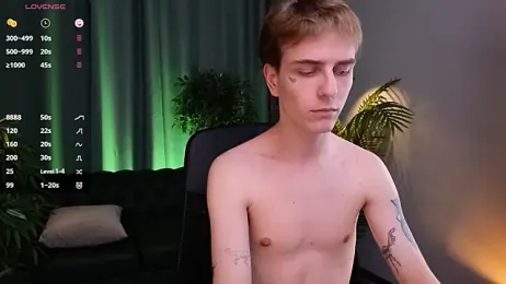 marcus_ambitious webcam stripchat model stream image