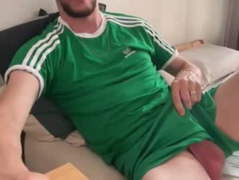 maxxxurbate webcam model stream image
