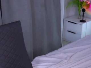 adelepectol webcam model stream image