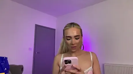 Naughtyblondex webcam model stream image