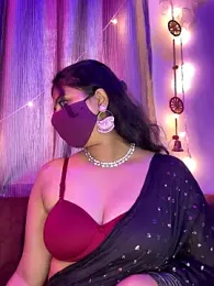 Its_hartqueen webcam model stream image