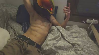 Uriel_23 webcam cam4 model stream image