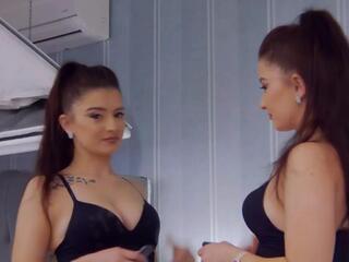 Eliza Collin webcam model stream image