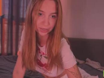 cutecherriess webcam chaturbate model stream image