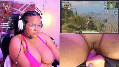 MhiaRey webcam cam4 model stream image