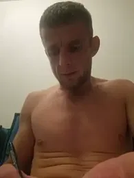 Mikemilflover webcam model stream image