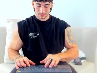 Will Ferrari webcam model stream image