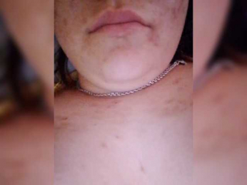 Mari-kis45 webcam model stream image