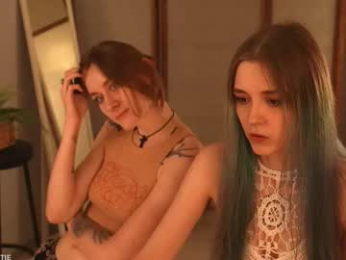 violettessa webcam model stream image