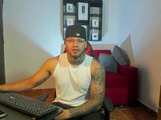 Dereck Green webcam model stream image