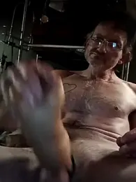 ROBERT0516 webcam model stream image