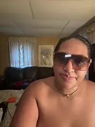BunnyYT webcam stripchat model stream image