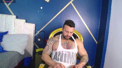 Muscle_Big_guy webcam model stream image