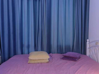 IlonaHolmes webcam model stream image