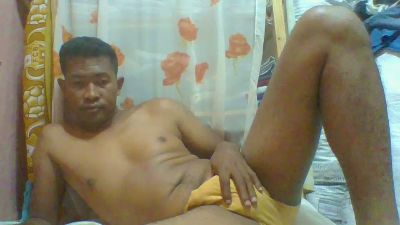 dom272 webcam model stream image