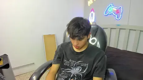 StiwenTwink webcam stripchat model stream image