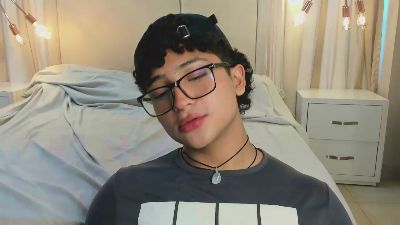 Valentin0_3 webcam model stream image