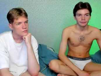 caties_cutes2 webcam model stream image