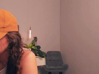 Ara Coppinger webcam model stream image