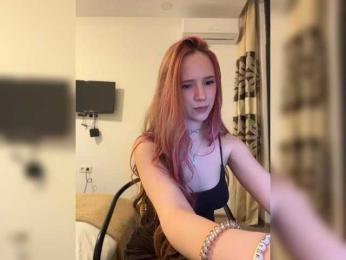 CatrineDeMeow webcam model stream image