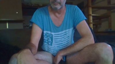 Magritte01 webcam model stream image
