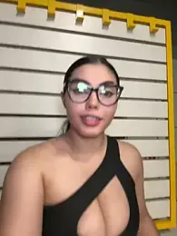 zui_lu webcam model stream image