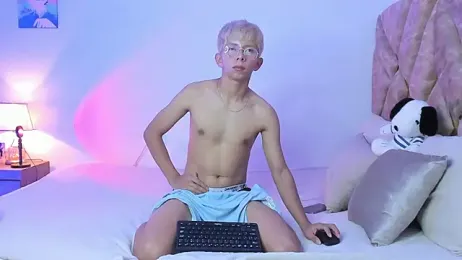 Hyunjin_Son webcam stripchat model stream image