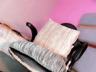 panther-b1ack-oficiall webcam model stream image