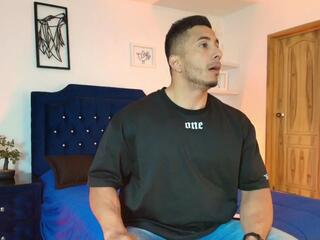 Zane Maverick webcam model stream image