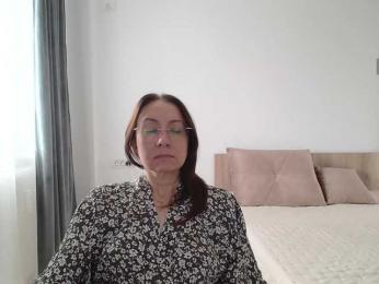 Valerianice webcam model stream image