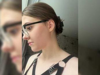Yanchs webcam model stream image