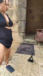 _Mona_ webcam cam4 model stream image