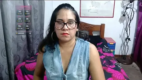 Mistresskloe01 webcam model stream image